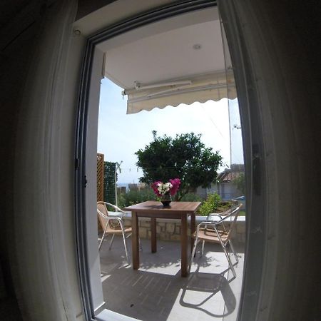 Riviera Rooms Himare Ngoại thất bức ảnh