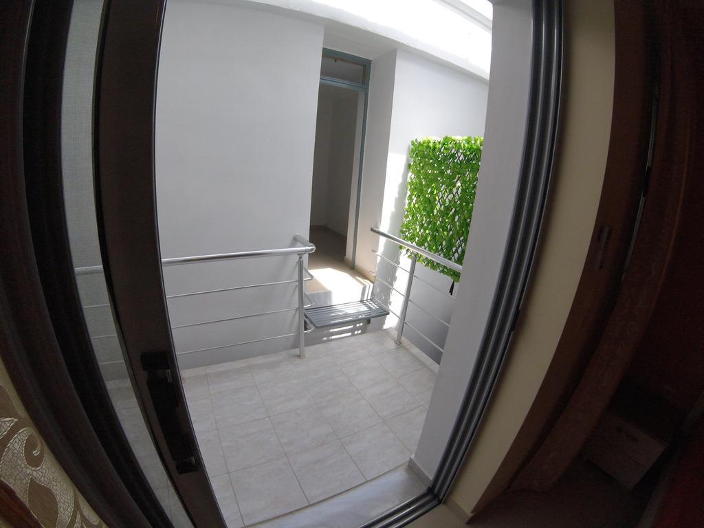 Riviera Rooms Himare Ngoại thất bức ảnh