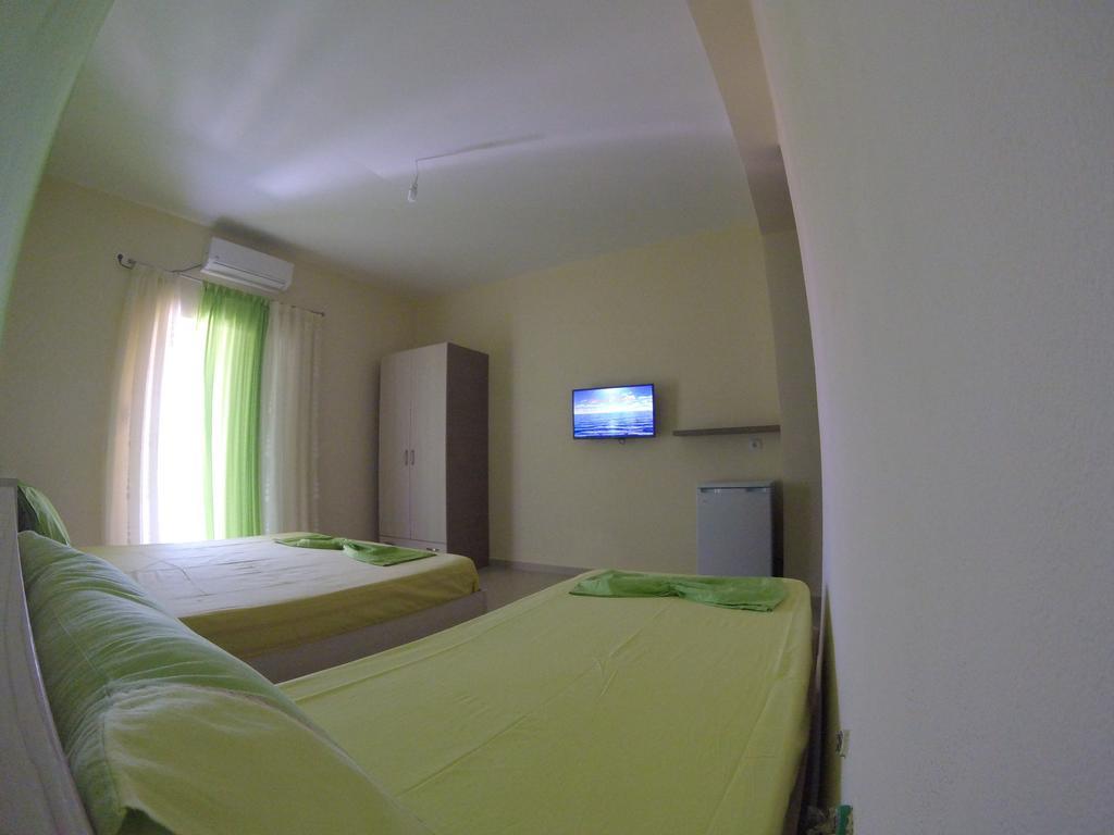 Riviera Rooms Himare Ngoại thất bức ảnh