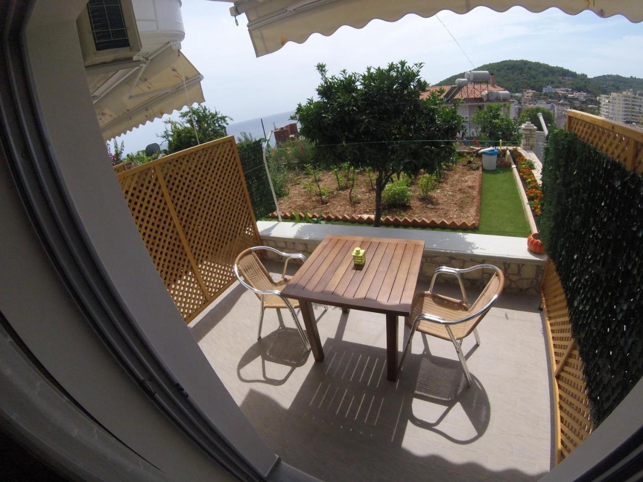 Riviera Rooms Himare Ngoại thất bức ảnh